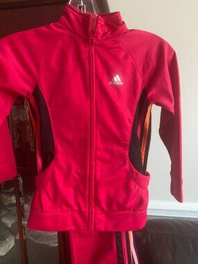 ADIDAS GIRLS SWEATPANTS& JACKET SET